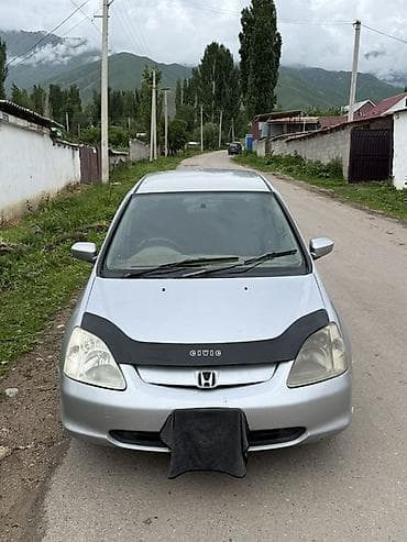 Honda Civic: 2002 г., 1.5 л, Автомат, Бензин, Хэтчбэк at lalafo.kg Honda Civic: 2002 г., 1.5 л, Автомат, Бензин, Хэтчбэк