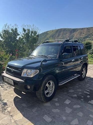 sprinter 315: Mitsubishi Pajero iO: 2004 г., 2 л, Автомат, Бензин, Внедорожник — 4
