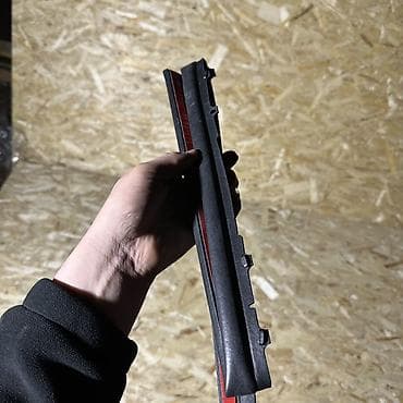 Задний спойлер Toyota