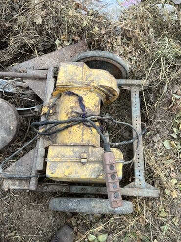 Старинные металлические сельскохозяйственные орудия/навесное — 3