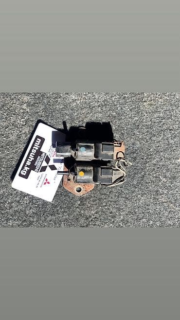 mitsubishi dingo: Mitsubishi Б/у, Оригинал, Япония — 1