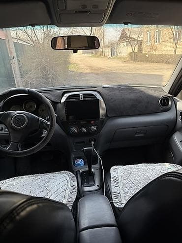 равон 3: Toyota RAV4: 2003 г., 2 л, Автомат, Бензин, Кроссовер — 4