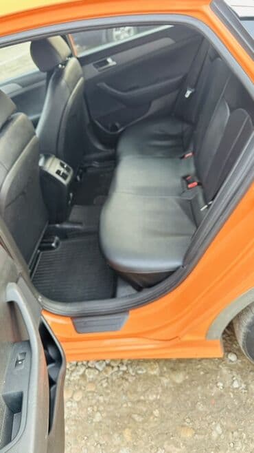 машина бугати: Hyundai Sonata: 2019 г., 2 л, Автомат, Газ, Седан — 6