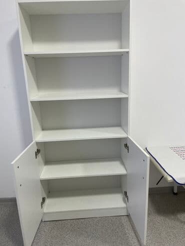 полка гольф 4: Компактный книжный шкаф — Подходит для — Офисов салон красоты — 3