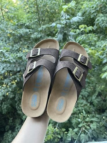 Босоножки, 39, Birkenstock, Новый, цвет - Коричневый at lalafo.kg Босоножки, 39, Birkenstock, Новый, цвет - Коричневый