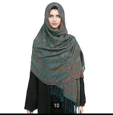 пуховик турция: Палантин-шаль с жаккардовым «пейсли» - Большой размер: удобно носить — 4