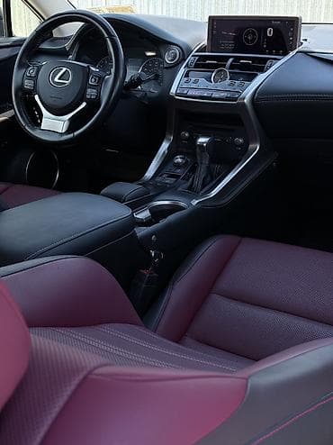 nexiya 2: Lexus NX: 2018 г., 2 л, Автомат, Бензин, Кроссовер — 7
