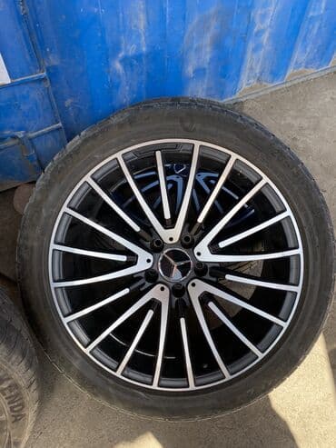 меняю диск мерс: Диски R 19 AMG, Комплект, отверстий - 5, Б/у — 1