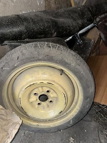 резина 14 с: Колеса в сборе <130 / 70 / R 16, Запаска, Легковые, Железные, отверстий - 4 — 2