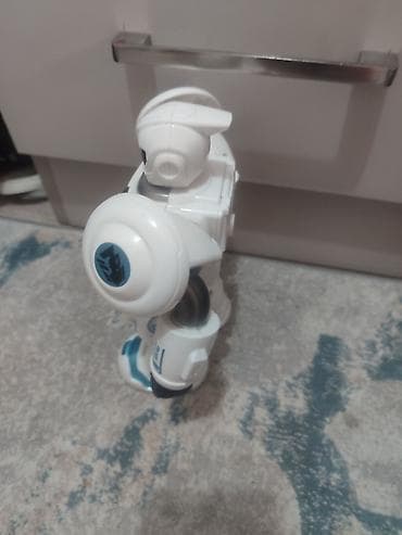 космонавт: Робот-чаң соргуч — 3