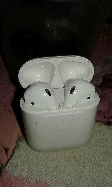 Наушники беспроводные AirPods 2поколения оригинал. звук чистый