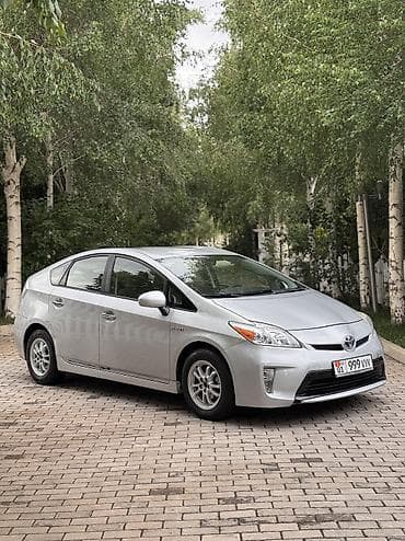гибрид батареи: Toyota Prius: 2015 г., 1.8 л, Вариатор, Гибрид, Хэтчбэк — 5