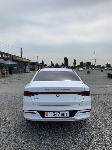 gac aion i60: BYD Qin: 2022 г., 1.5 л, Автомат, Гибрид, Седан — 3