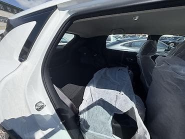 кроссовер авто: JMEV : 2026 г., Электромобиль, Кроссовер — 5