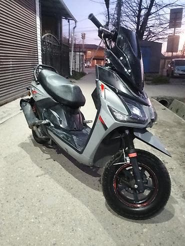 скутеретто: Скутер городской, спортивного стиля - Кузов: агрессивный дизайн — 1