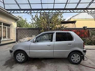Honda Logo: 1999 г., 1.3 л, Автомат, Бензин, Хэтчбэк