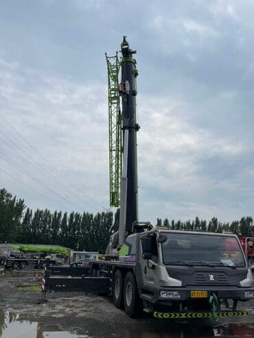 емкость 1 тонна: Автокран, Zoomlion, 2021 г., от 30 м — 3