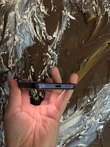 iphone air 17: IPhone 17 Pro, Б/у, 512 ГБ, Синий, Зарядное устройство, Защитное стекло, Чехол, 100 % — 3