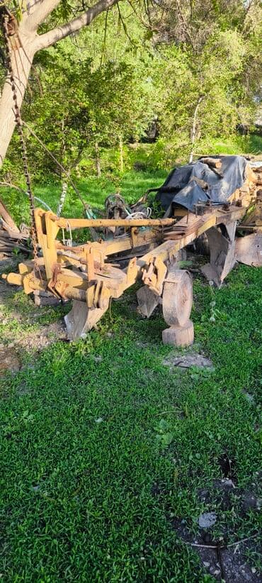 трактор мтз 952 2: Всё в хорошем рабочем состоянии, навесные агрегаты комплектом, прицеп — 8