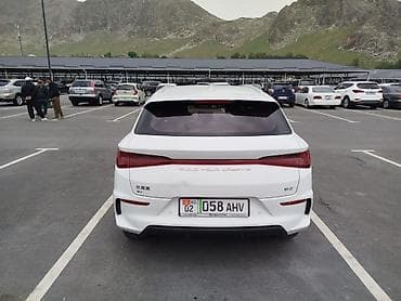авто byd: BYD E2: 2021 г., Электромобиль, Кроссовер — 2