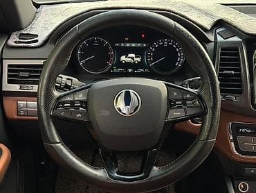Продажа авто: Ssangyong Rexton: 2019 г., 2.2 л, Автомат, Дизель, Седан — 4