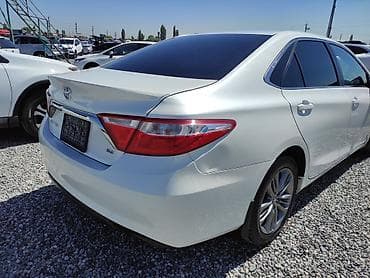 chevrolet malibu 2: Toyota Camry: 2015 г., 2.5 л, Автомат, Бензин, Седан — 3