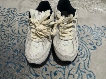 nbglobal обувь: Универсальные кроссовки New Balance 1906D в сером цвете с акцентами из — 4