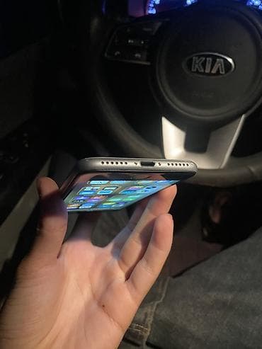 iphone d: IPhone SE (1‑го поколения), модель MXCX2RU/A - Память: 128 ГБ Корпус — 6