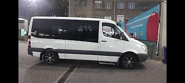 camry 2011: Пассажирский микроавтобус Mercedes-Benz Sprinter (длинная база), белый — 1