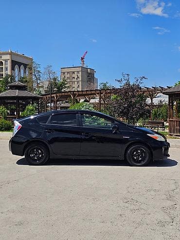 продаю или меняю на япошку: Toyota Prius: 2014 г., 1.8 л, Вариатор, Гибрид, Седан — 6
