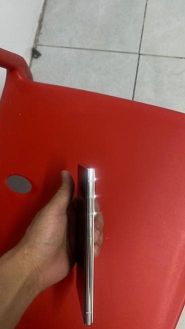 snapdragon 8 gen 3: Samsung Galaxy S23 Ultra, Б/у, цвет - Белый — 3