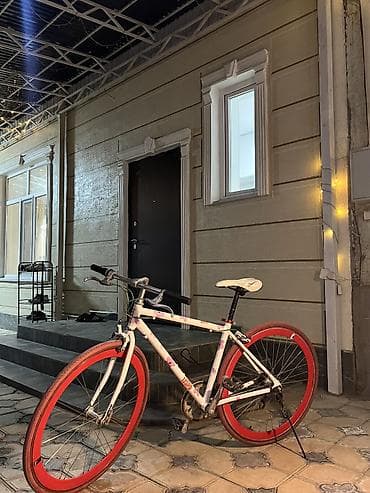 покрыш: Городской велосипед, Lespo, Рама S (145 - 165 см), Б/у — 2