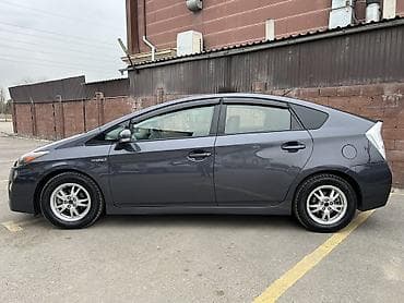 батареи на гибрид: Toyota Prius: 2013 г., Вариатор, Гибрид, Хэтчбэк — 4