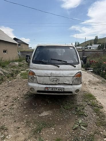Жеңил жүк ташуучу унаа, Hyundai, 3 т, Колдонулган