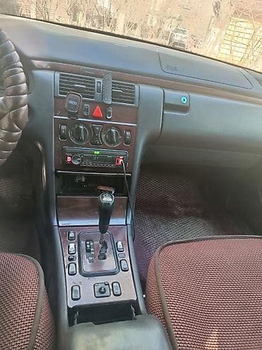 люк на w210: Mercedes-Benz E-Class: 2002 г., 2.7 л, Автомат, Дизель, Универсал — 6