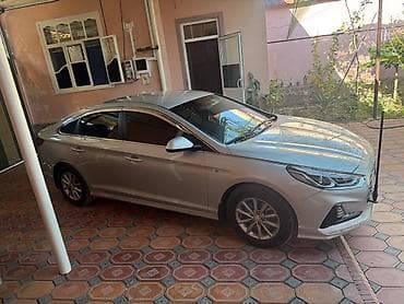 Hyundai Sonata: 2018 г., 2 л, Автомат, Газ, Седан — 3