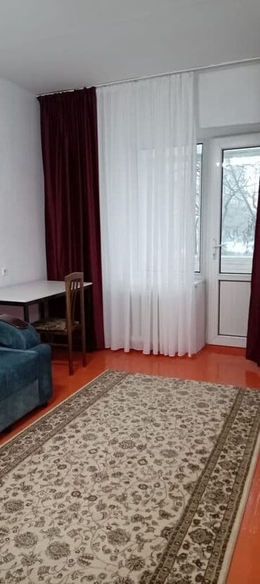 тыныстанова токтогула: 1 бөлмө, Менчик ээси — 6