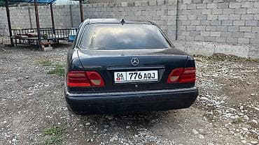 Mercedes-Benz E-Class: 1995 г., 3.2 л, Автомат, Газ, Седан — 5