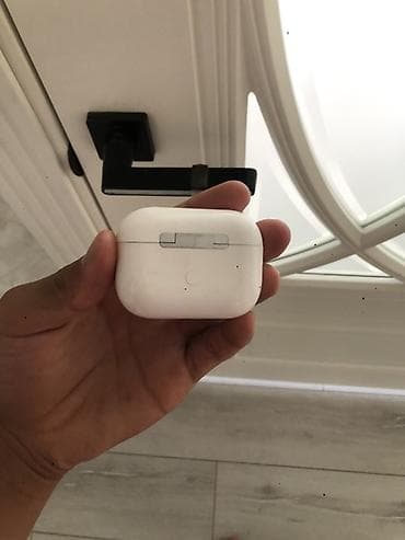 Зымсыз ичине салынуучу кулакчындар, Apple, Airpods 3, Колдонулган — 4