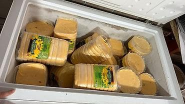 соя жмых: Продаётся говяжий жир. Замороженный. В наличии большой объём. Цена — 2