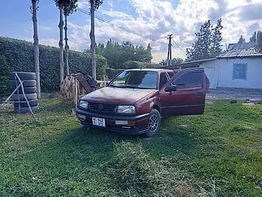 Volkswagen: Volkswagen Vento: 1993 г., 1.8 л, Механика, Бензин, Седан — 2