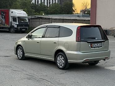 женщину: Honda Stream: 2005 г., 1.7 л, Автомат, Бензин, Минивэн — 4