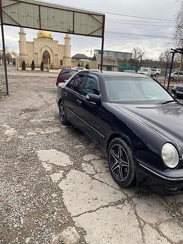 деловое авто: Mercedes-Benz E-Class: 2000 г., Седан — 2