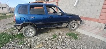 продаю генератор: Chevrolet Niva: 2007 г., Механика, Бензин — 1