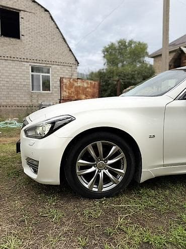 Унаа: Infiniti Q70: 2015 г., 2.5 л, Автомат, Бензин, Седан — 2