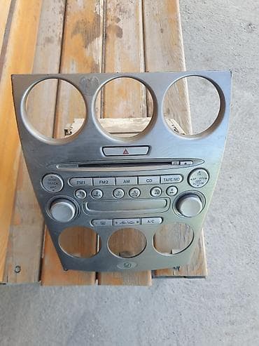 Центральная консоль Mazda Б/у, Оригинал