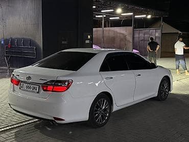 Транспорт: Toyota Camry: 2016 г., 2.5 л, Бензин, Седан — 3