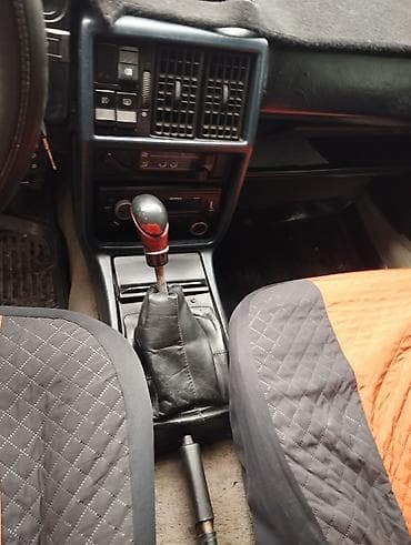 айди 80: Audi 100: 1986 г., 1.8 л, Механика, Бензин, Универсал — 4