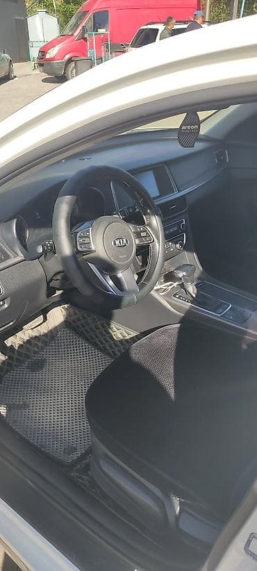 Продажа авто: Kia K5: 2018 г., 2 л, Автомат, Бензин, Седан — 5