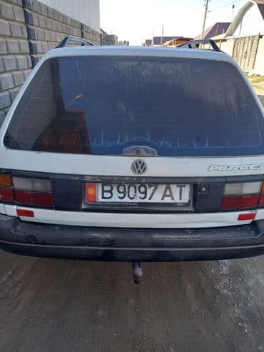 продаю в связи с переездом: Volkswagen Passat Variant: 1993 г., 1.8 л, Механика, Бензин, Универсал — 15